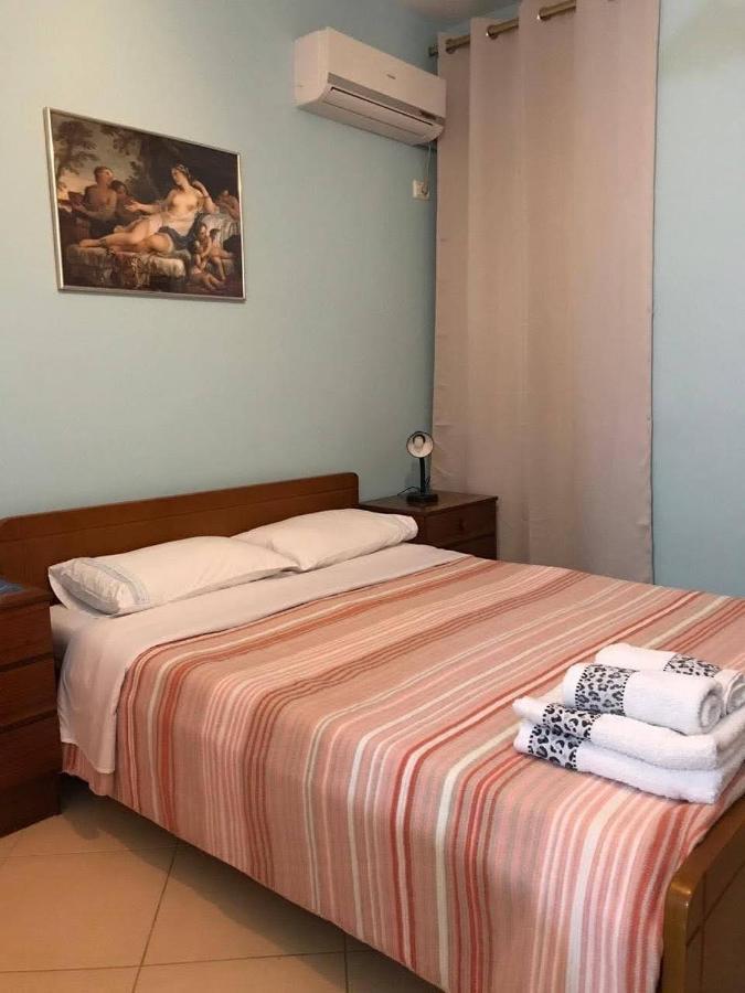 Caramel Sun Apartment Sarandë 外观 照片