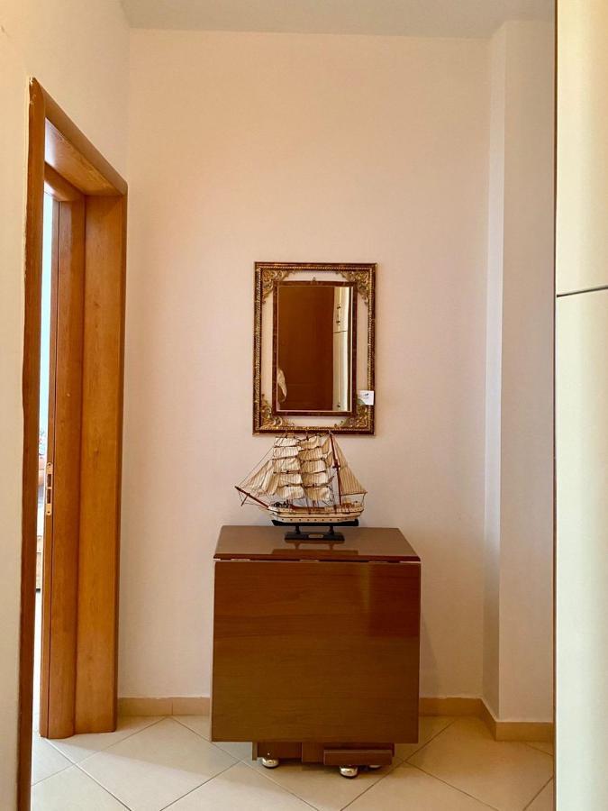 Caramel Sun Apartment Sarandë 外观 照片