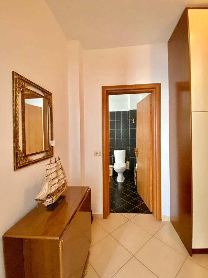 Caramel Sun Apartment Sarandë 外观 照片