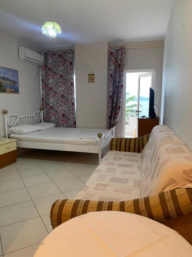 Caramel Sun Apartment Sarandë 外观 照片